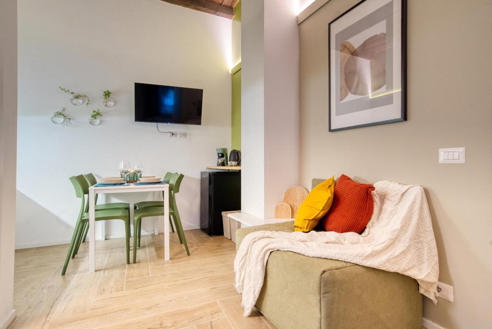 Mini Navigli, Vicino Al Duomo Apartamento *